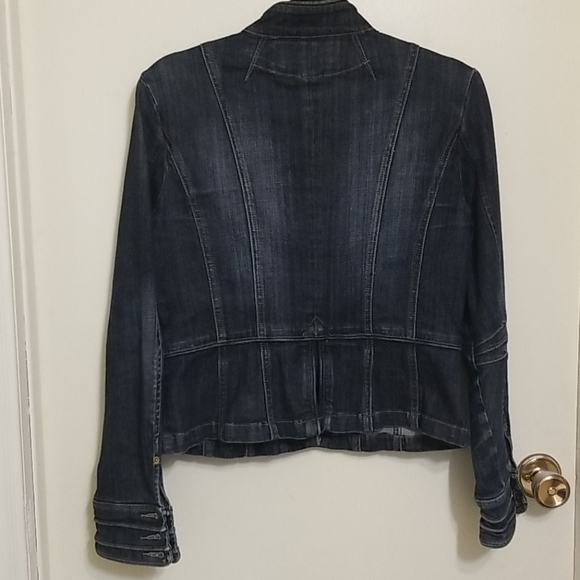 Point Zero distressed Denim Jacket - Picture 2 of 4